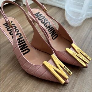 Moschino Rose Pink Croc-Embossed Slingback Pumps with Gold M Logo